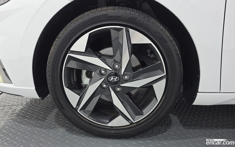 Hyundai Avante 1.6 2022 — миниатюра 5