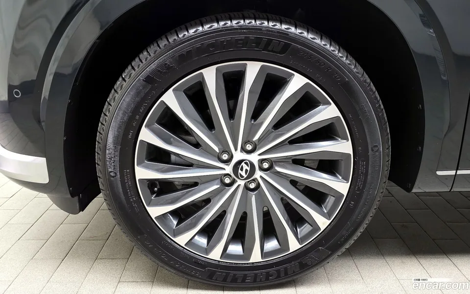 Hyundai Palisade 2.2 4WD 2023 — миниатюра 2