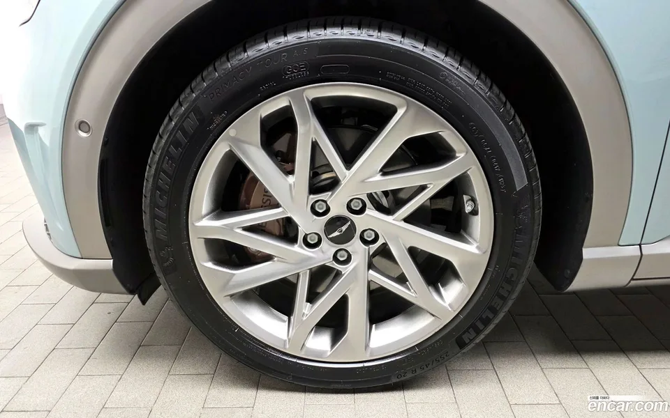 Genesis GV60 AWD 2023 — миниатюра 2