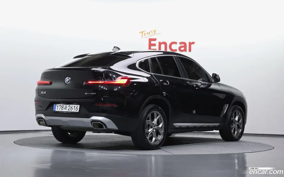 BMW X4 xDrive20i xLine 2024 — миниатюра 2