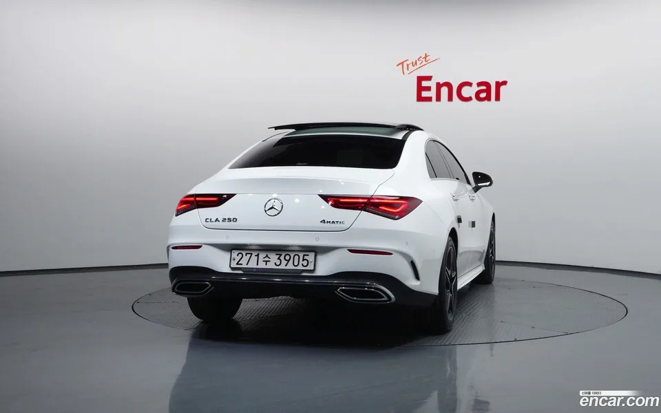 Mercedes-Benz CLA-Class CLA250 4MATIC 2022 — миниатюра 4