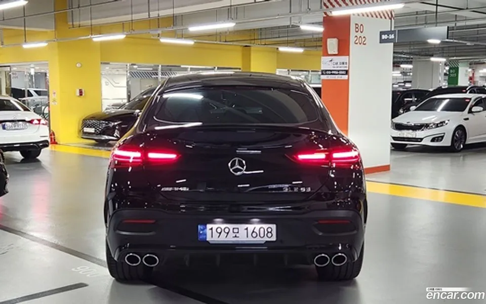 Mercedes-Benz GLE-Class AMG GLE53 4MATIC+ 2024 — миниатюра 3