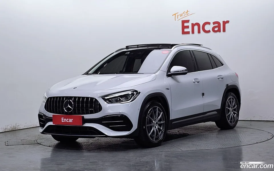 Mercedes-Benz GLA-Class GLA45 AMG 4MATIC+ 2022 — фото 1, купить с доставкой в Москву