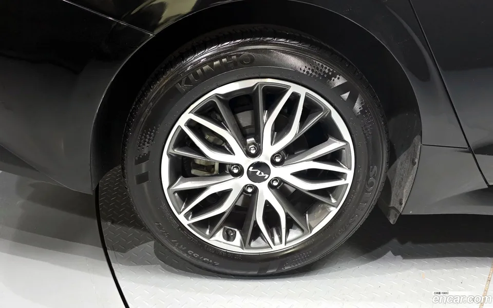 Kia K5 2.0 2023 — миниатюра 2