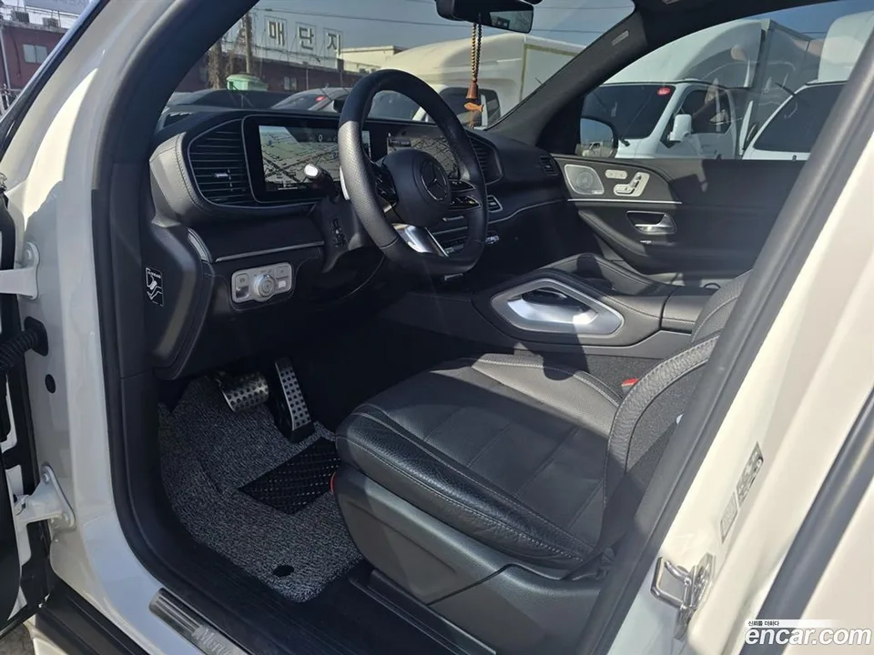 Mercedes-Benz GLS-Class GLS450 4MATIC 2025 — миниатюра 5