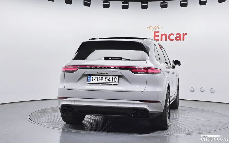 Porsche Cayenne 3.0 E- 2023 — миниатюра 4
