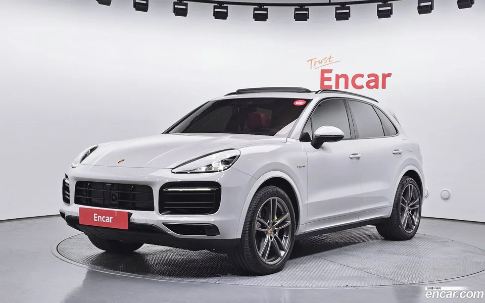 Porsche Cayenne 2023