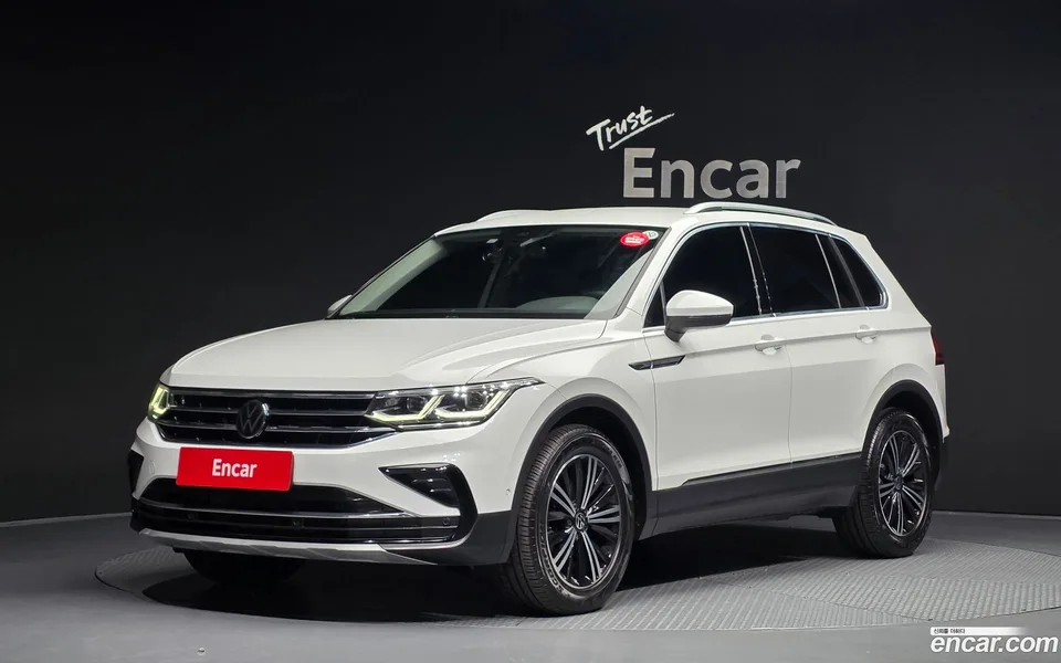 Volkswagen Tiguan 2.0 TDI 2022 — фото 1, купить с доставкой в Москву