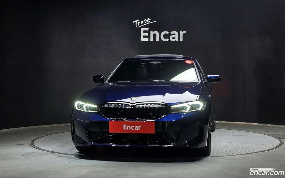 BMW 3 Series 320i M 2025 — миниатюра 3