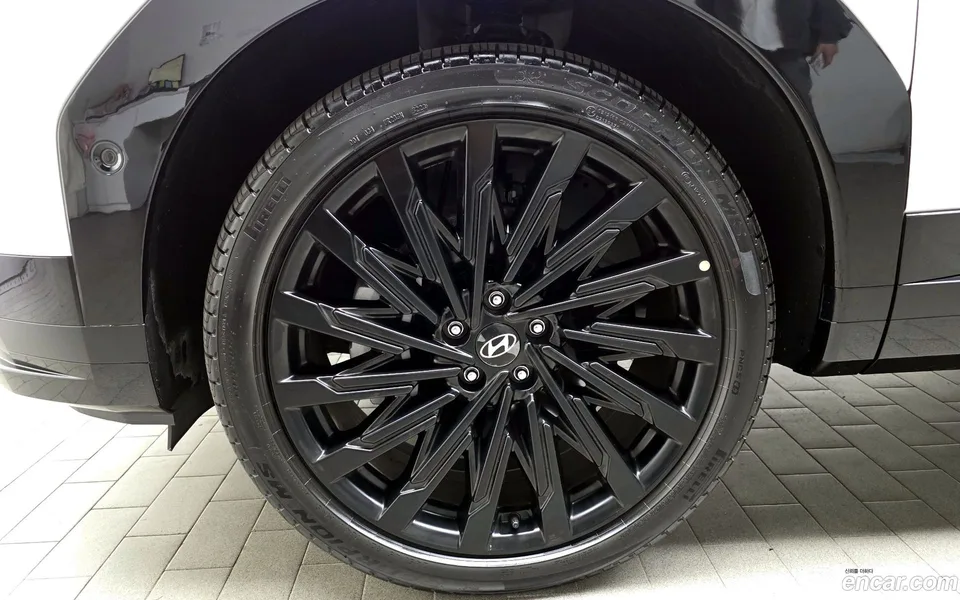 Hyundai SantaFe 2.5T 4WD 2024 — миниатюра 5