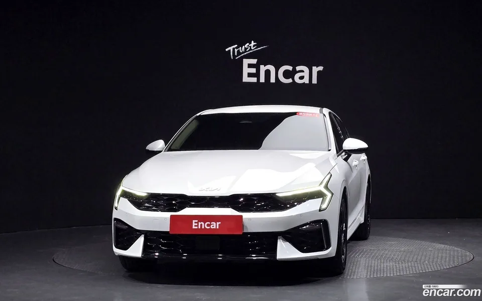 Kia K5 2.0 2025 — миниатюра 3