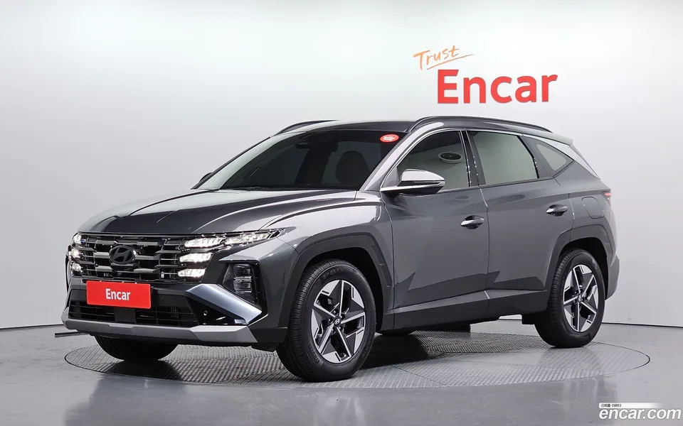 Hyundai Tucson NX4 1.6 2WD 2025 — фото 1, купить с доставкой в Москву
