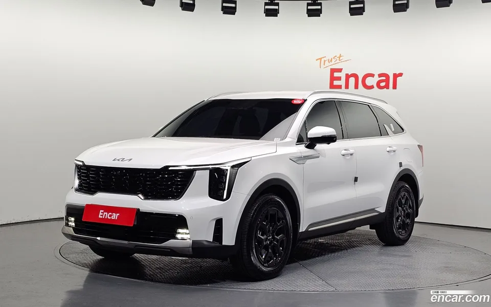 Kia Sorento HEV 1.6 2WD 2025 — фото 1, купить с доставкой в Москву