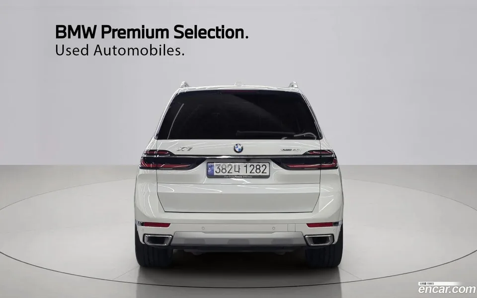 BMW X7 xDrive 40i 7 2025 — миниатюра 4