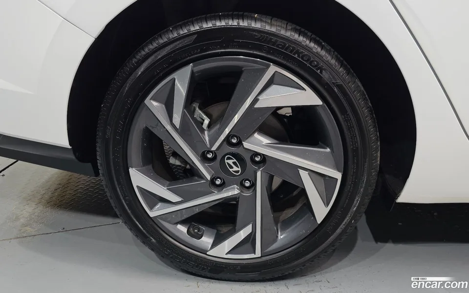Hyundai Avante CN7 1.6 2023 — миниатюра 5