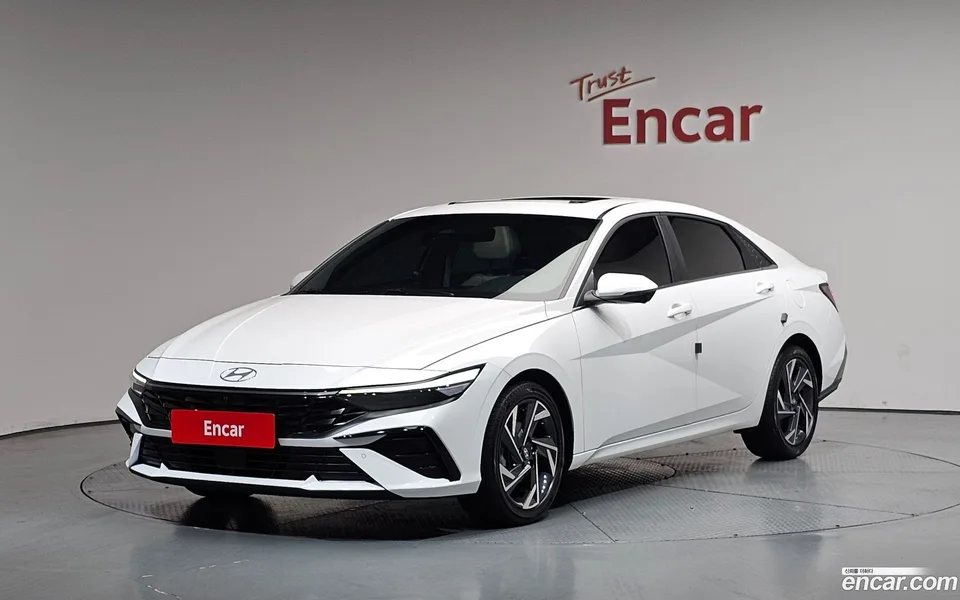 Hyundai Avante CN7 1.6 2023 — фото 1, купить с доставкой в Москву