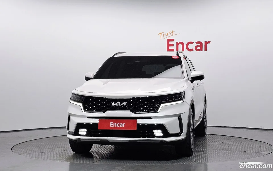 Kia Sorento HEV 1.6 2WD 2023 — миниатюра 3