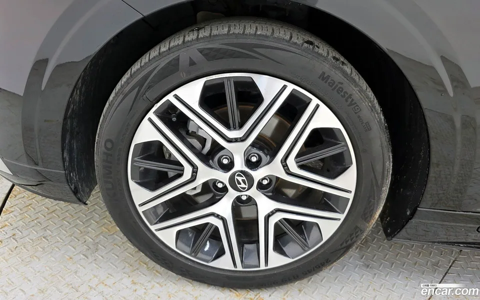 Hyundai Grandeur 2.5 2WD 2023 — миниатюра 5