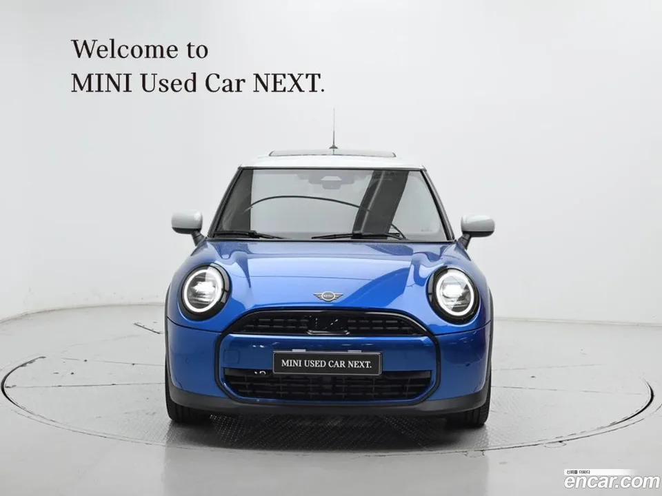 MINI Cooper C 2025 — миниатюра 3