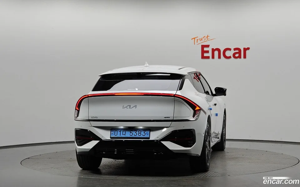 Kia EV6 4WD 2024 — миниатюра 4