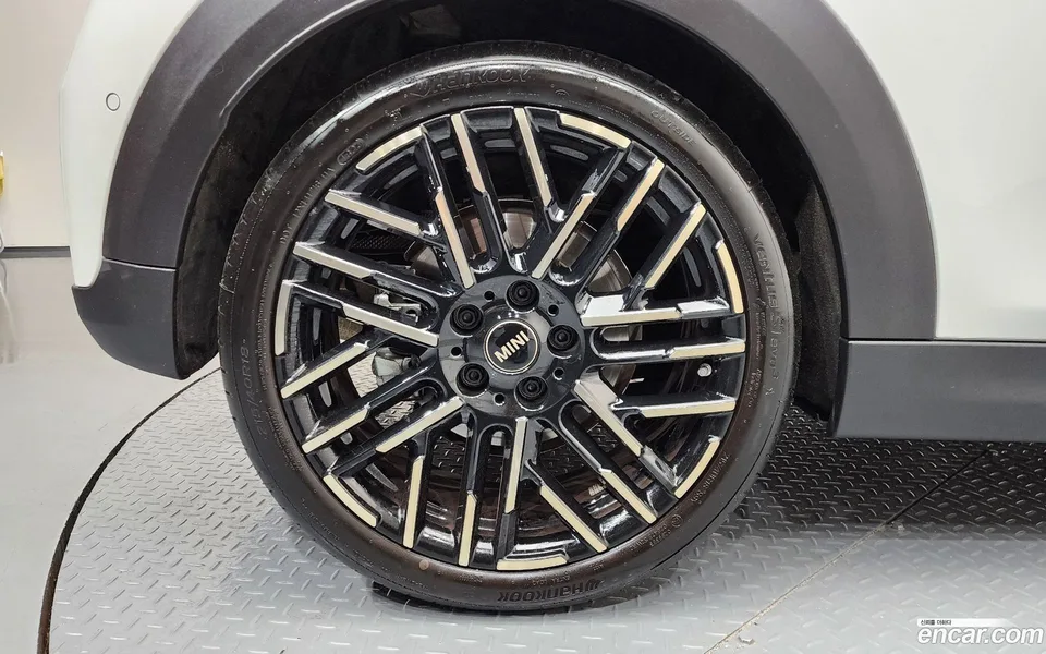MINI Cooper S 2024 — миниатюра 5