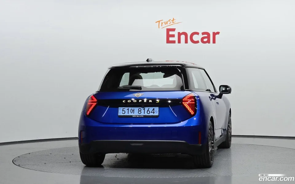 MINI Cooper Electric SE 2024 — thumbnail 4