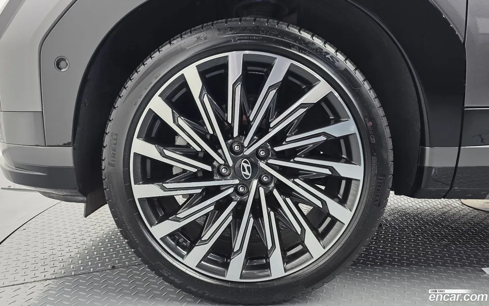 Hyundai SantaFe 2.5T 2WD 2023 — миниатюра 2