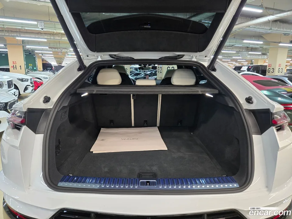 Lamborghini Urus 4.0 V8 S 2023 — миниатюра 2