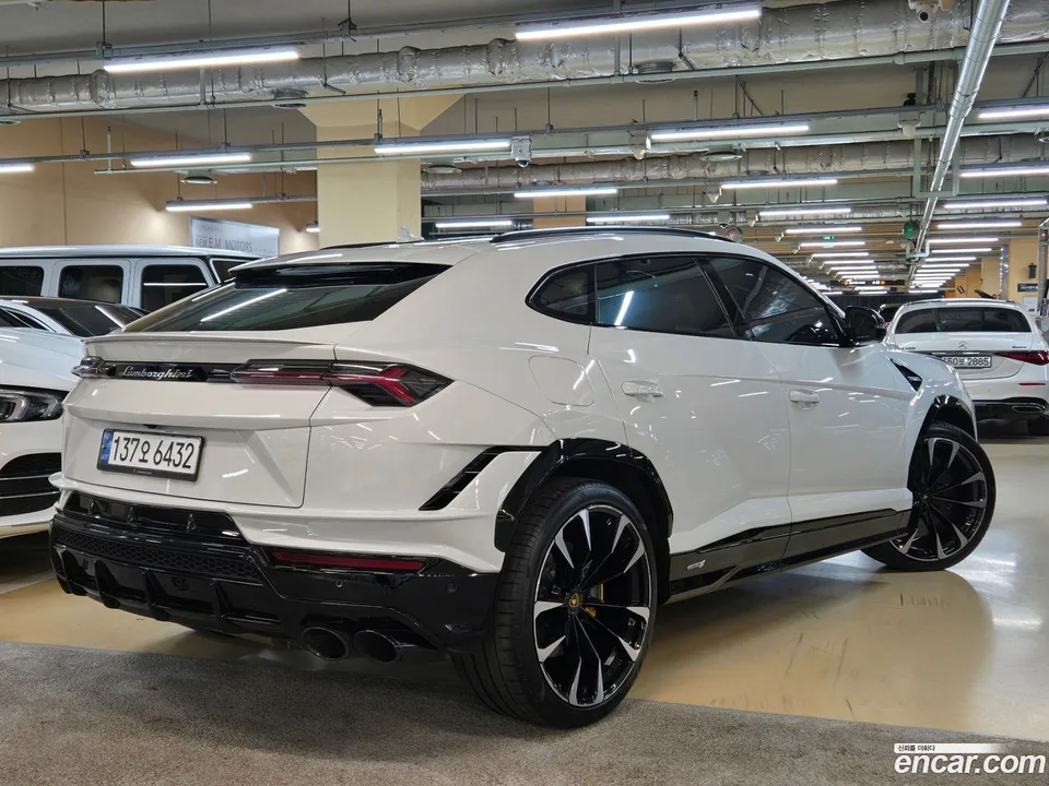 Lamborghini Urus 4.0 V8 S 2023 — миниатюра 4