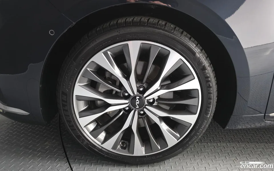 Kia K8 2.5 2WD 2023 — миниатюра 2