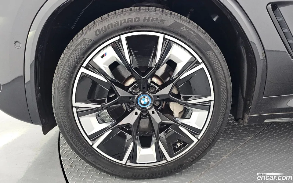 BMW iX3 M 2022 — миниатюра 5
