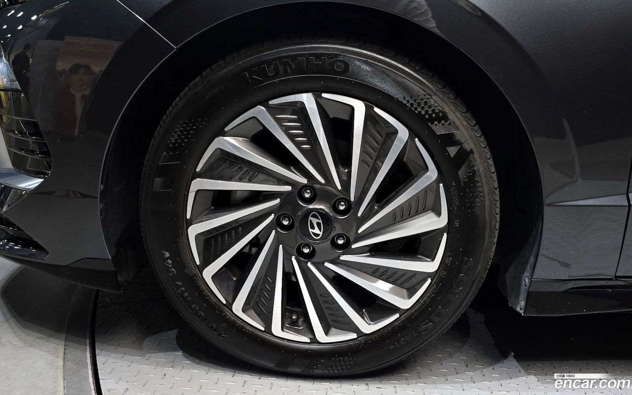 Hyundai Sonata The Edge Hybrid 2024 — 2