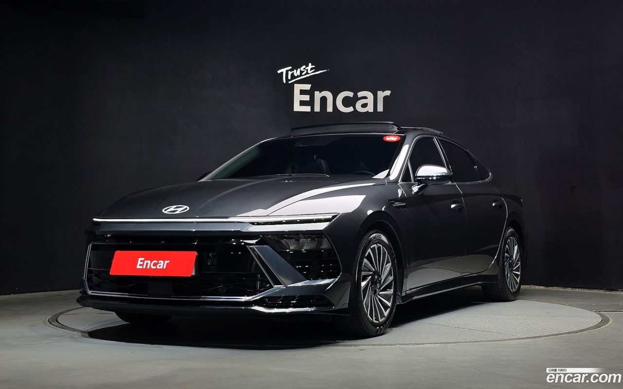 Hyundai Sonata The Edge Hybrid 2024