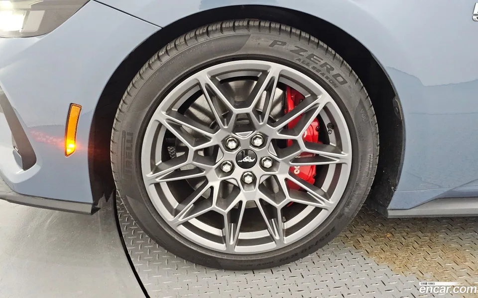 Ford Mustang 5.0 GT 2024 — миниатюра 5