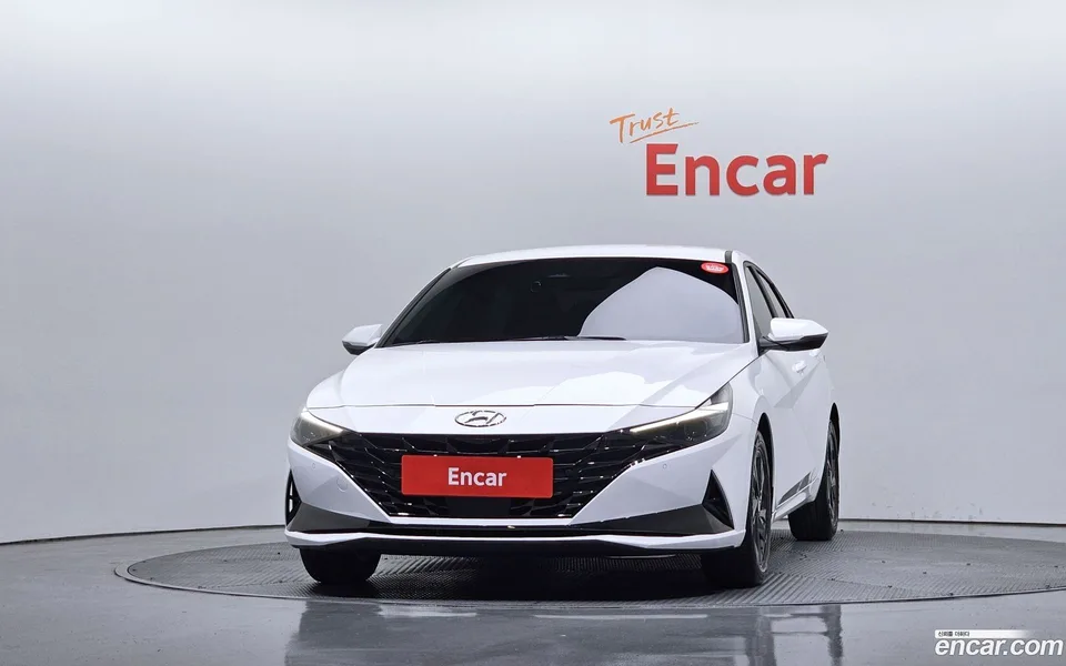 Hyundai Avante 1.6 2023 — миниатюра 3