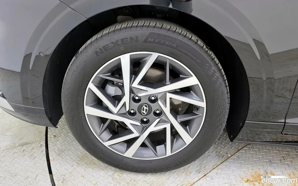 Hyundai Grandeur 2.5 2WD 2024 — миниатюра 5
