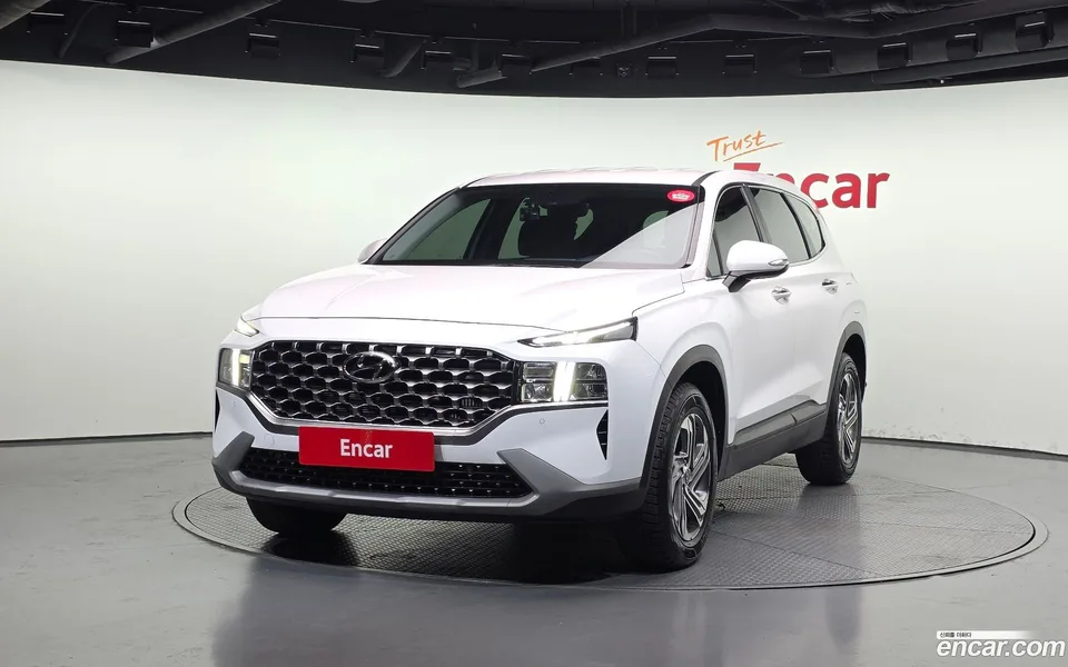 Hyundai SantaFe 2.2 2WD 2022 — фото 1, купить с доставкой в Москву
