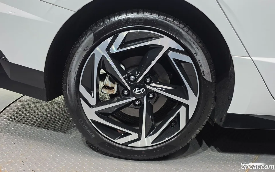 Hyundai Sonata The Edge 2.0 2024 — миниатюра 2