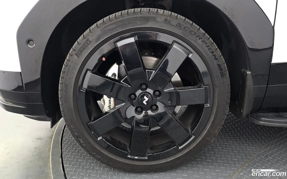 Hyundai SantaFe 2.5T 2WD 2023 — миниатюра 2