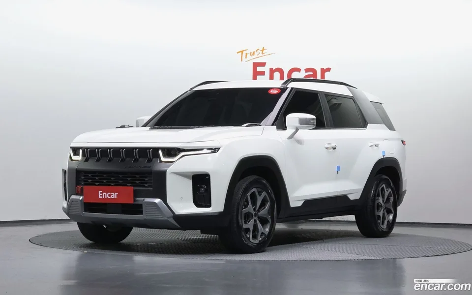 KG Mobility Torres 1.5 2WD 2022 — фото 1, купить с доставкой в Москву
