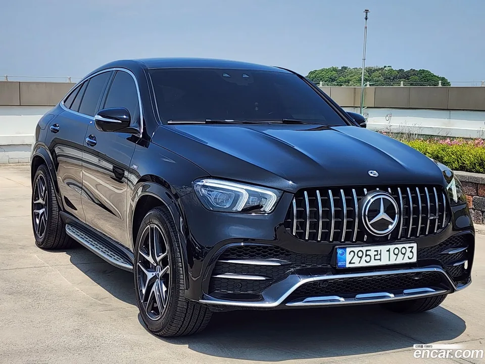 Mercedes-Benz GLE-Class AMG GLE53 4MATIC+ 2023 — миниатюра 3