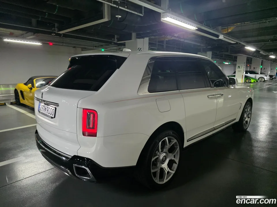Rolls-Royce Cullinan 6.7 V12 2025 — миниатюра 5