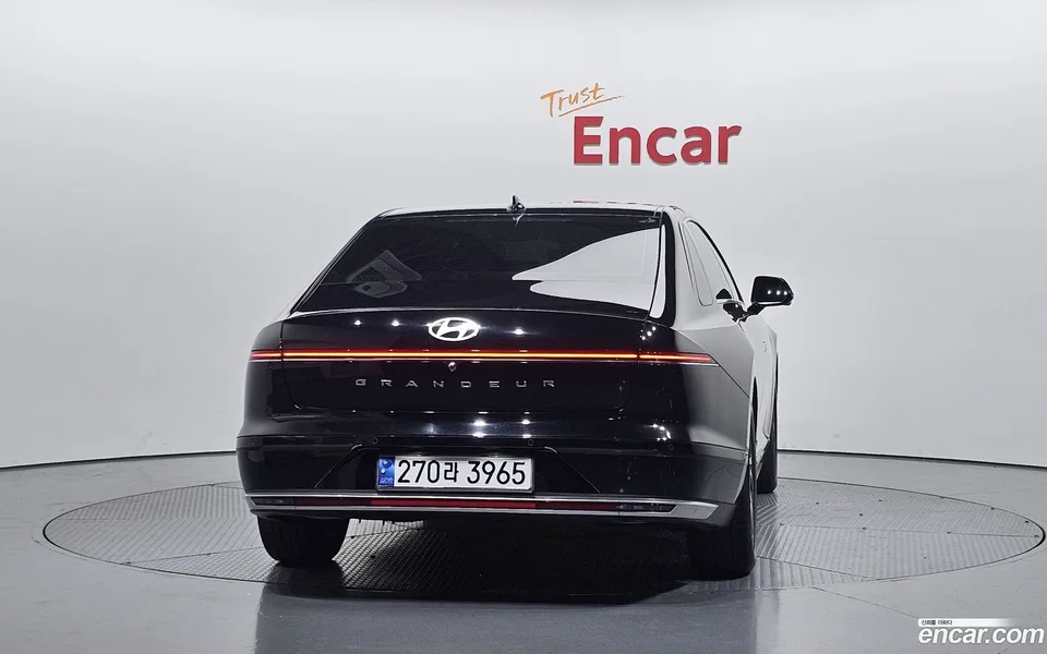 Hyundai Grandeur Hybrid 2023 — миниатюра 4