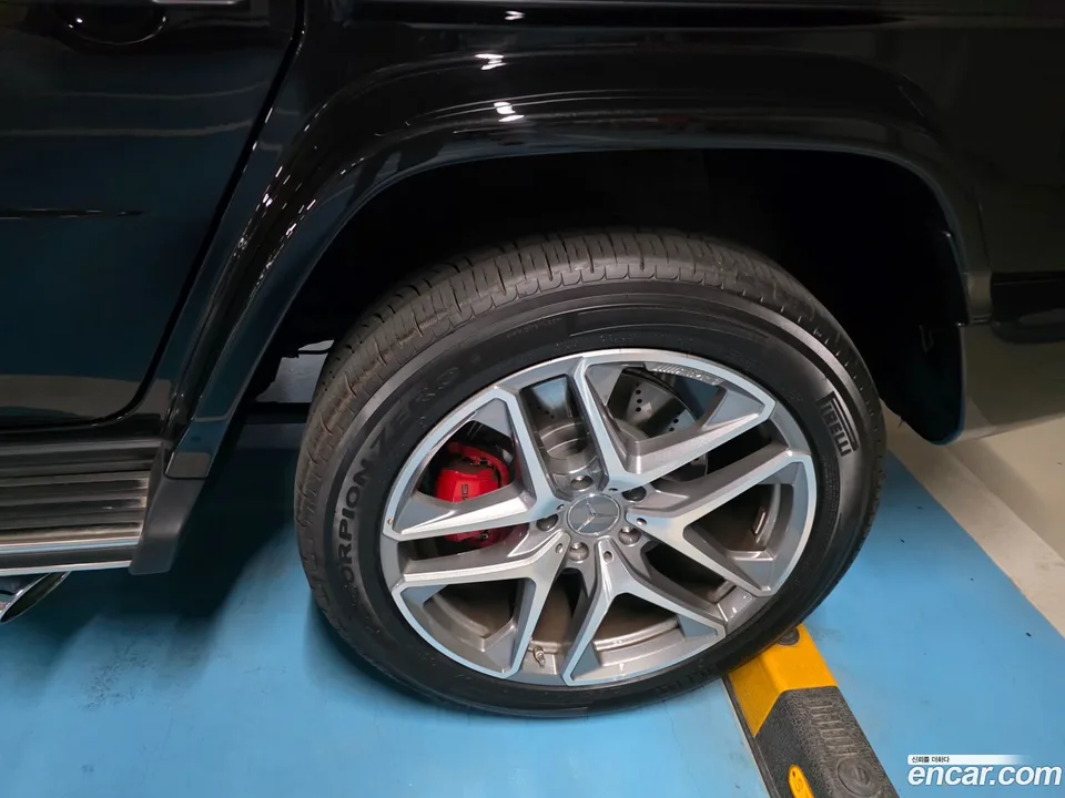 Mercedes-Benz G-Class (W463b) AMG G63 2024 — thumbnail 5