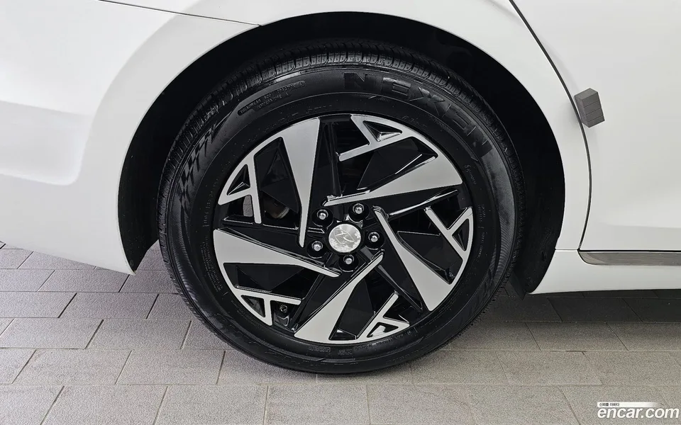 Hyundai Grandeur IG Hybrid 2022 — миниатюра 5