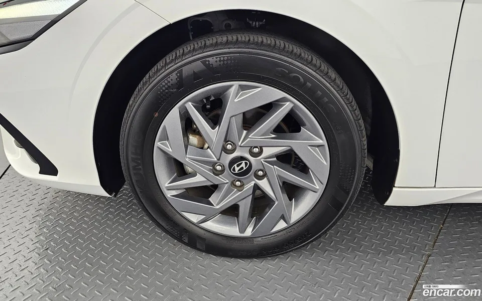 Hyundai Avante CN7 1.6 2024 — thumbnail 5