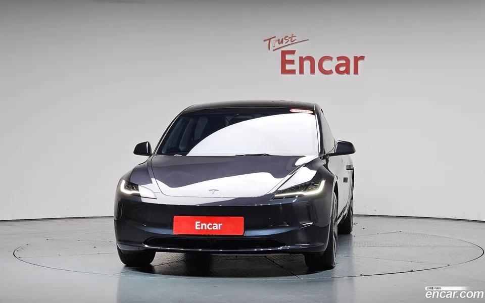 Tesla Model 3 RWD 2026 — миниатюра 3
