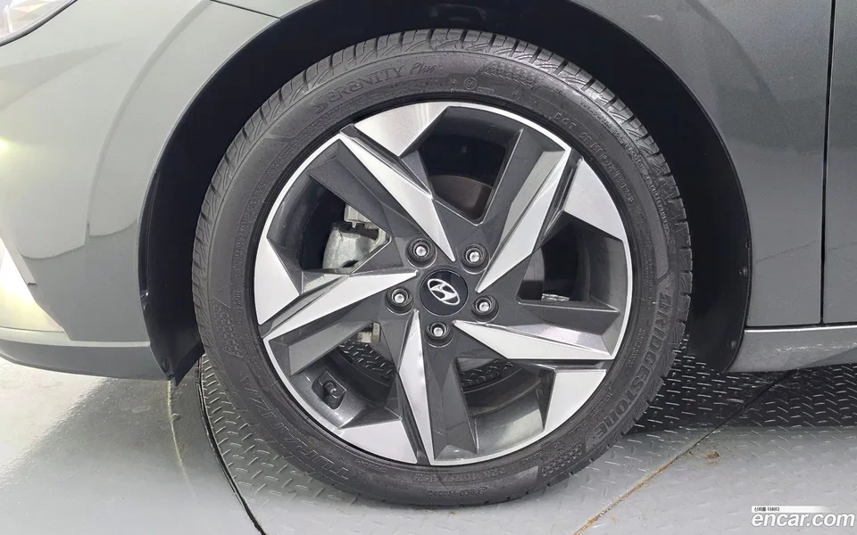 Hyundai Avante 1.6 2022 — миниатюра 5