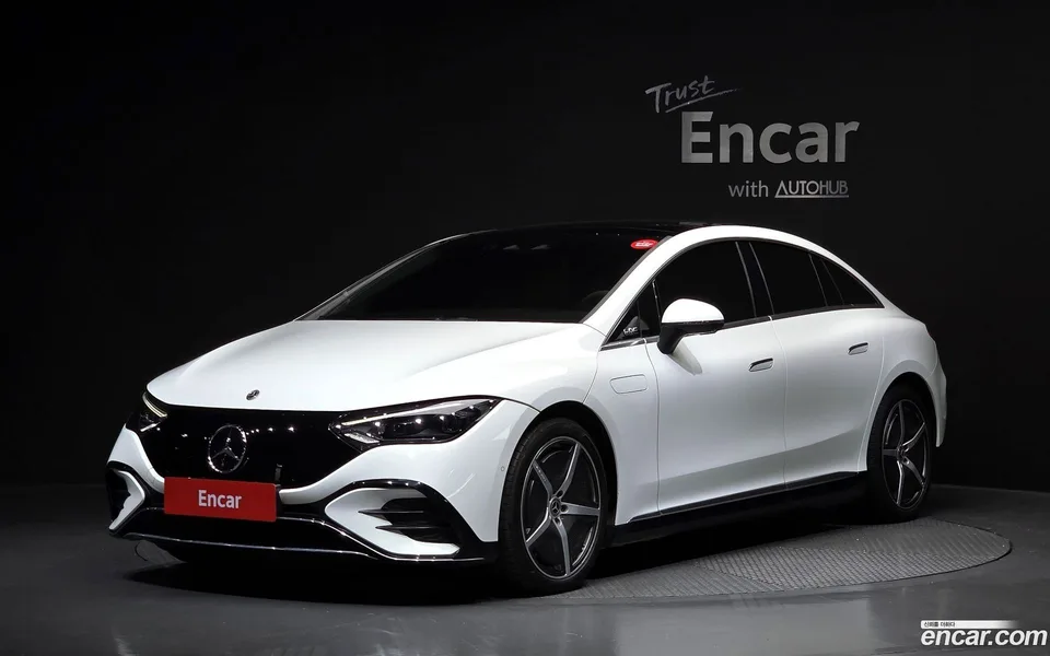 Mercedes-Benz EQE EQE350 4MATIC 2023 — фото 1, купить с доставкой в Москву
