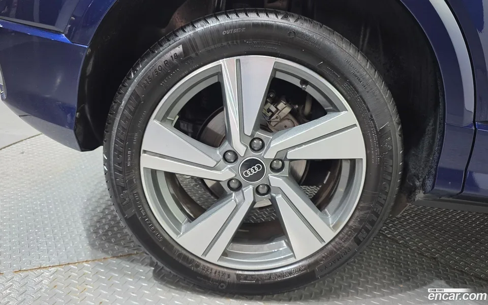 Audi Q2 35 TDI 2023 — миниатюра 2